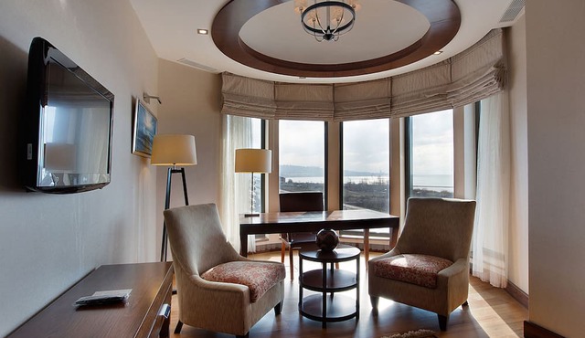 DoubleTree by Hilton Hotel Van in Edremit
