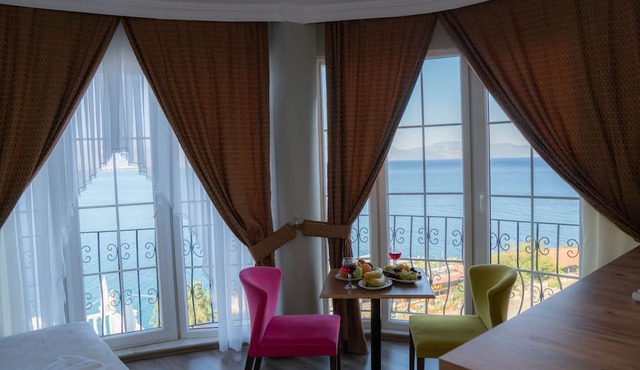 Otel Carpe Diem Gold in Finike