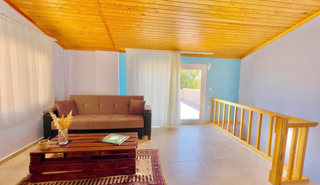 VilUrla Tatil Evleri