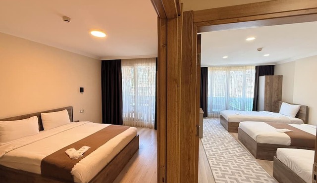 Rena Grand Residence & Suite in Yomra
