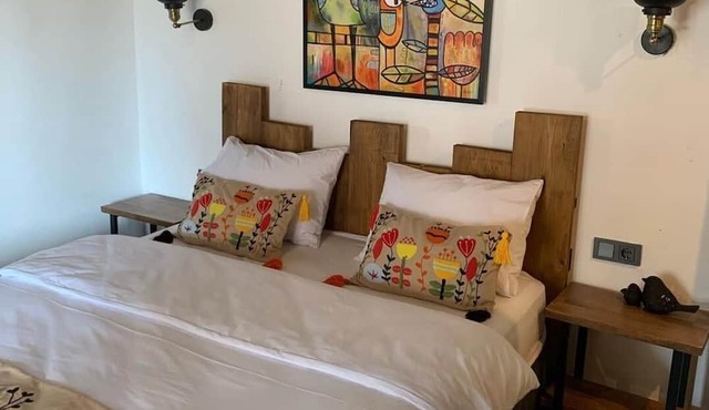 Charming 1-bedroom building with WiFi and AC in amazing Ayvacık in Ayvacik