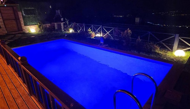 nİlmiye 2+1 Heating Pool - Lake View - Jacuzzi - Fireplace - 4 Person Bungalow in Sakarya