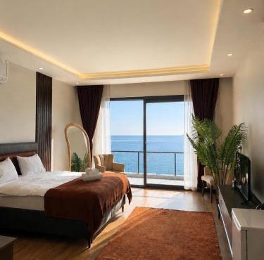Venek Villa Suit in Pazar