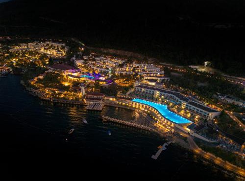 Blue Dreams Resort Bodrum - Aquapark & Ultra All Inclusive in Torba