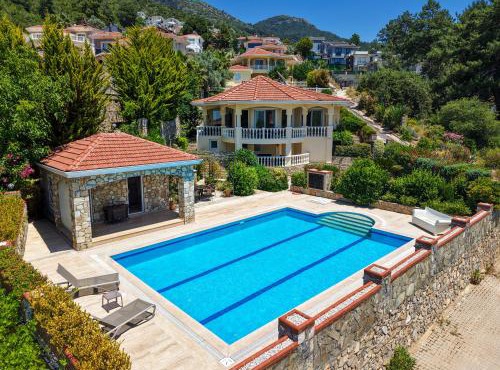 Private Pool Villa with Garden & Forest View in Fethiye