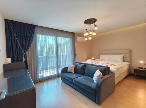 Utopia Suite Residence - 4 Bedroom Apartment in Bornova