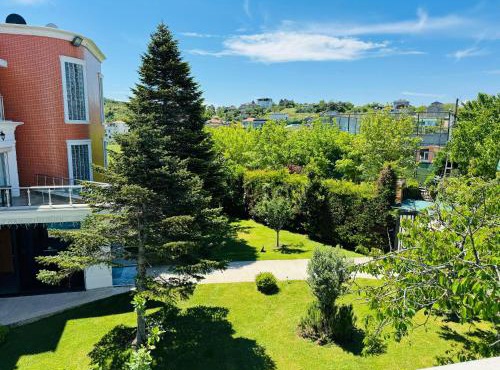 Treekos Boutique Hotel Istanbul Airport in Karaburun