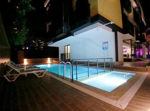 Retro Star Suites in Konyaalti