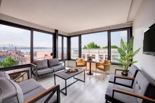 Skalion Hotel in Istanbul